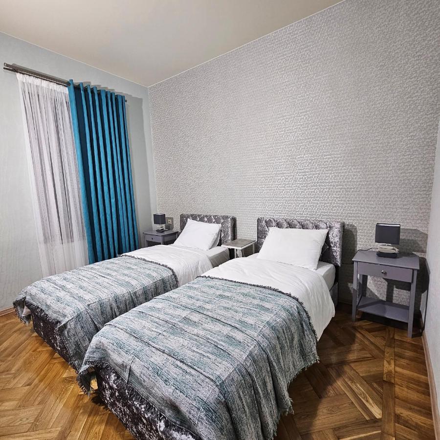Memory Basket Hotel Kutaisi Eksteriør billede