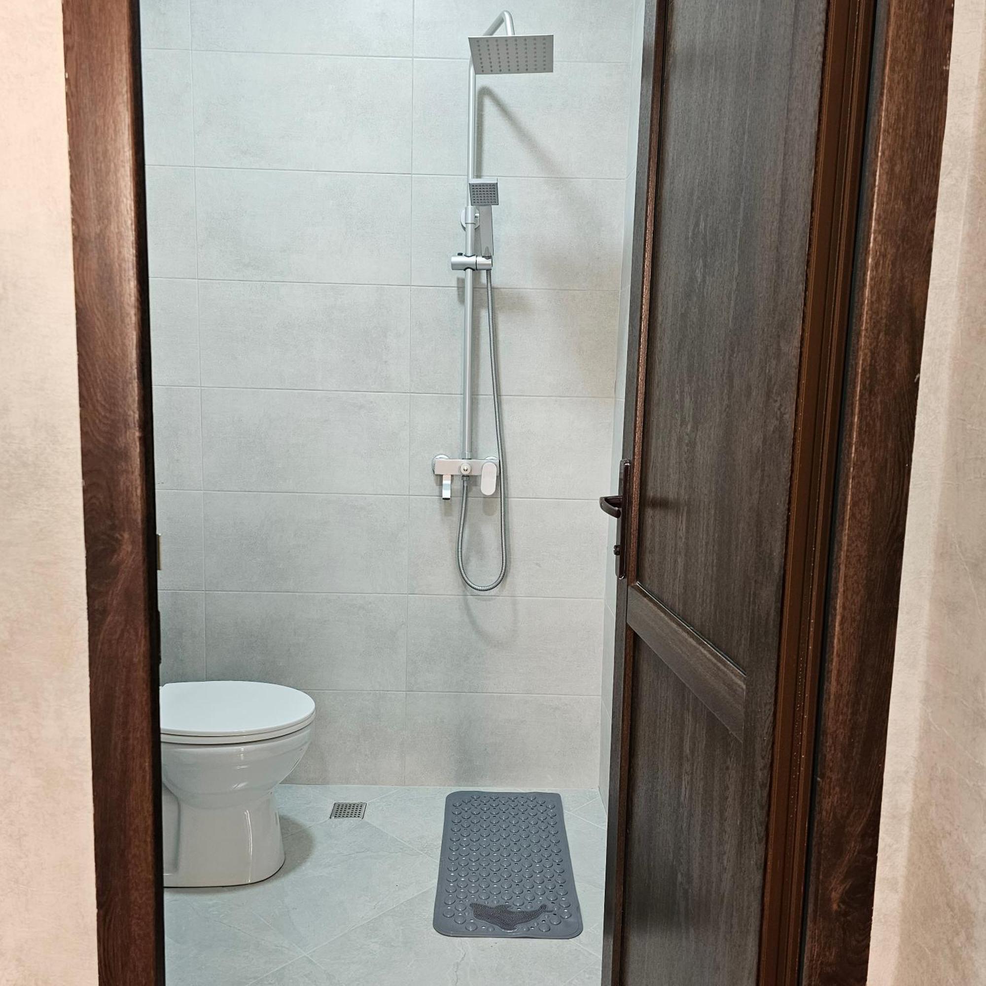 Memory Basket Hotel Kutaisi Eksteriør billede