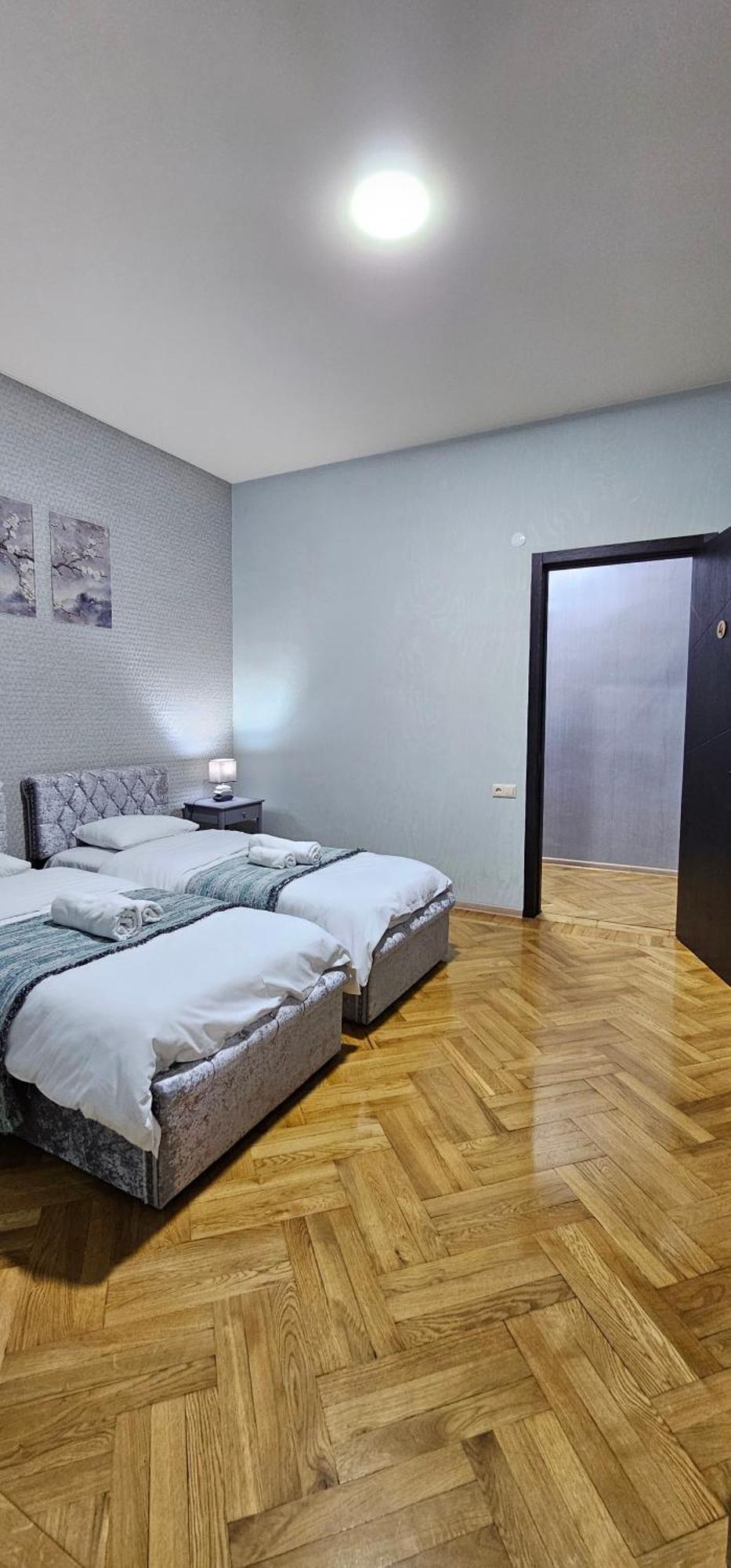 Memory Basket Hotel Kutaisi Eksteriør billede